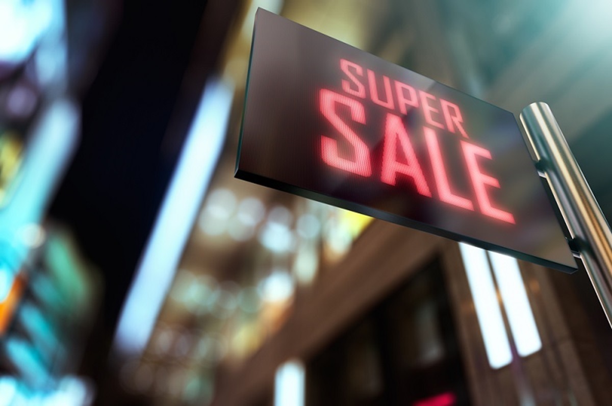 Paradigm Rays: LED Signs for a Visible Upgrade